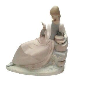 Lladro Girl Reading Figurine Sitting Stone Jug Elegant Porcelain Sculpture Decor